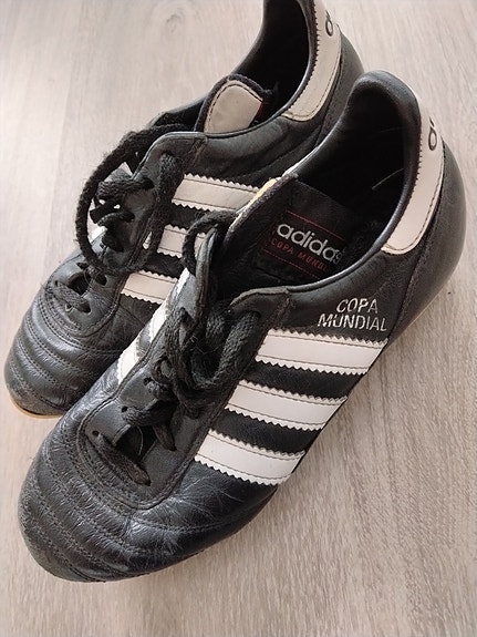 Adidas Copa Mundial jalkapallokengät koko 38 nahkaa