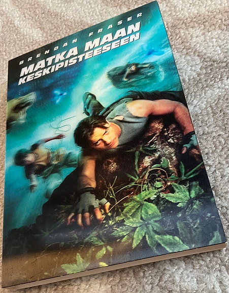 Matka Maan Keskipisteeseen ( 2 x DVD )