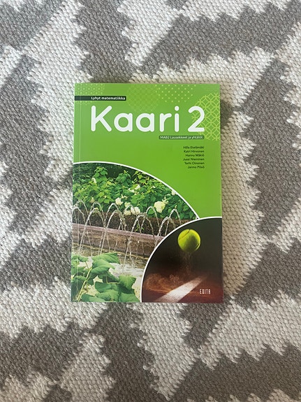 Kaari 2 matematiikan oppikirja