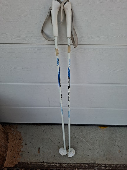 Exel-merkkiset 100 cm valkoiset hiihtosauvat