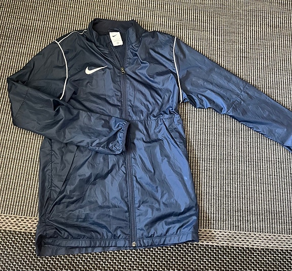 Nike tuulitakki