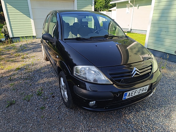 Citroen C3 vm. -04, varaosiksi tai osina, myös vaihto käy