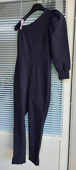 Zara yksihihainen musta jumpsuit s