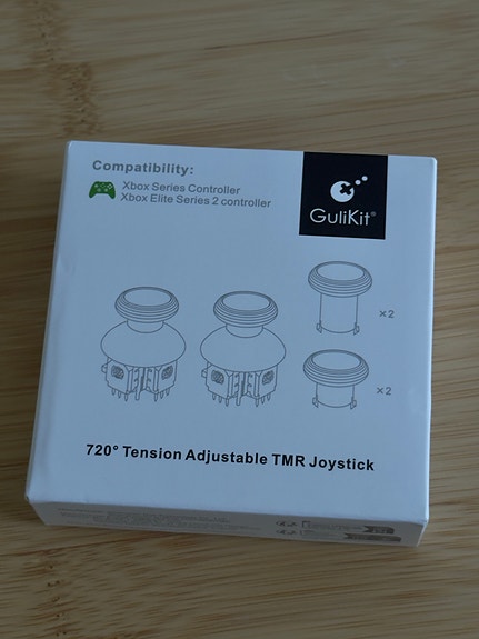 GuliKit 720° Tension Adjustable TMR Joystick Xbox-ohjaimelle