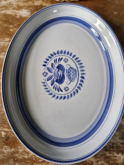 Arabia Blue Rose Tarjoiluvati