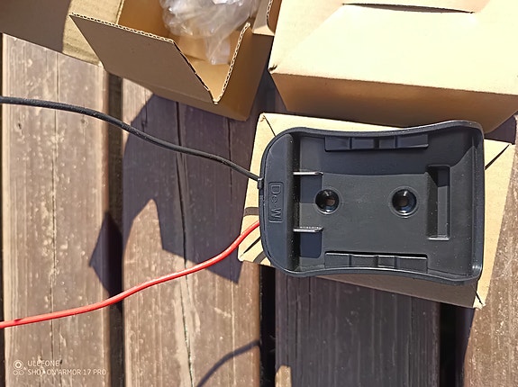 DeWalt akku adapteri