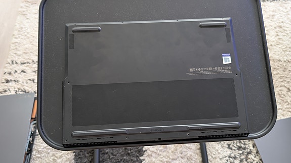 Lenovo legion 7 kannettavan pohjakuori