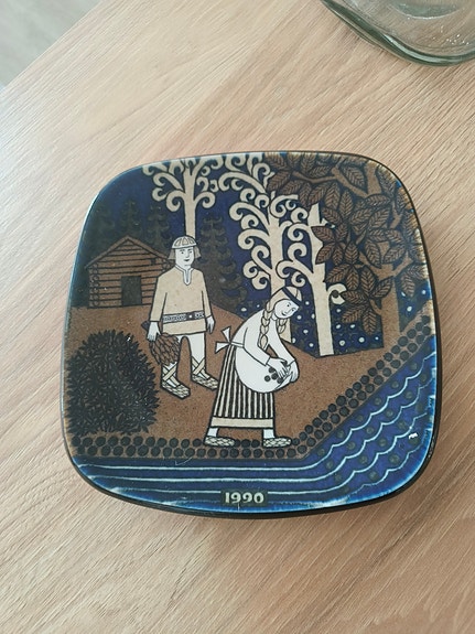 Arabia Kalevala Vuosilautanen 1990