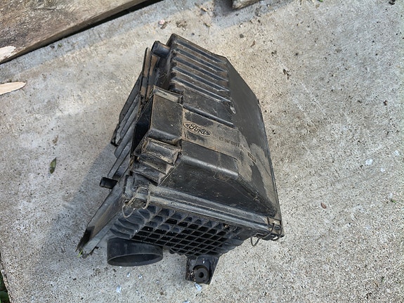 Ilmansuodatinkotelo Ford Sierra 2.0i OHC