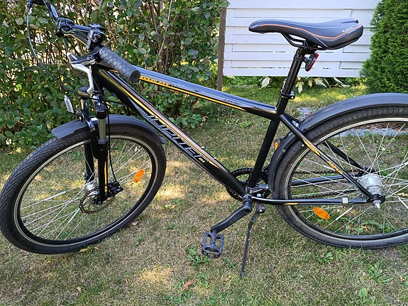 Jupiter Magnum 7-vaihteinen polkupyörä 27,5"