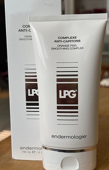 LPG selluliittivoide vartalolle.