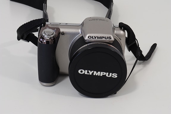 Olympus SP-810UZ digikamera
