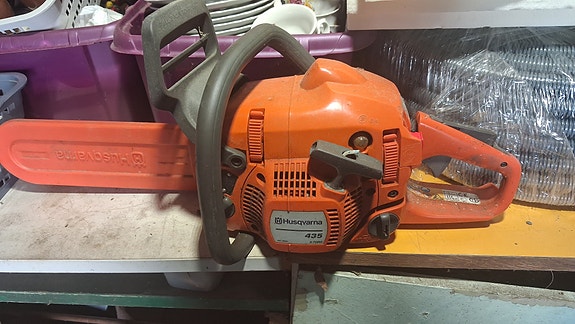 Husqvarna 435 moottorisaha
