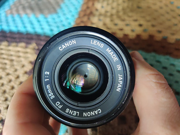 Canon FD 35mm f/2 objektiivi