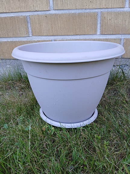 Iso ruukku