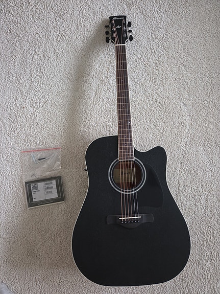 Ibanez AW84CE-WK akustinen kitara musta