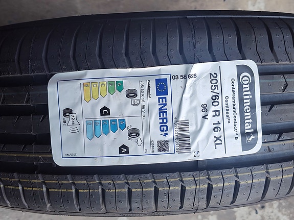 Continental ContiPremiumContact 5 205/60 R16  XL      Run Flat
