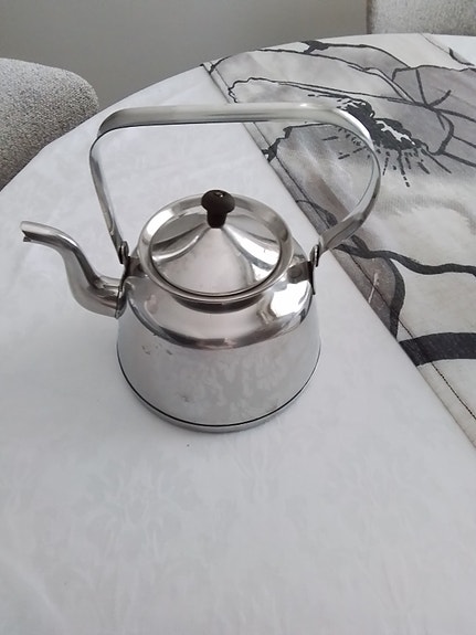 Teräksinen kahvipannu 1,5 l