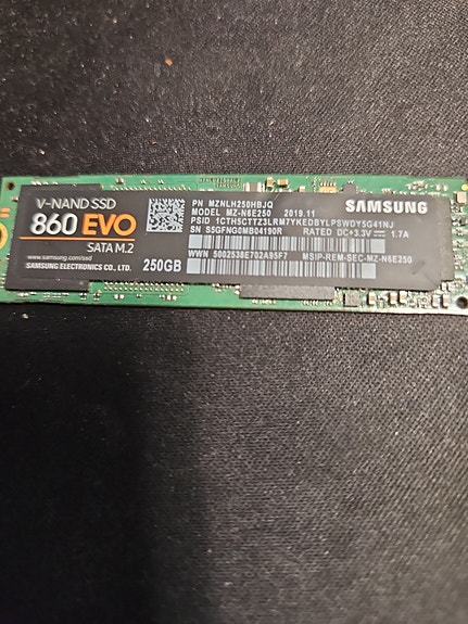 Samsung 860 EVO 250GB M.2 SATA SSD