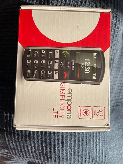Emporia Simplicity LTE -näppäinpuhelin