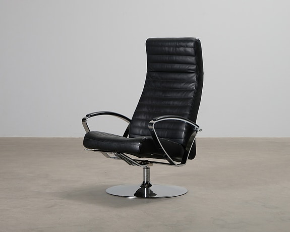 BoConcept Wing nojatuoli musta