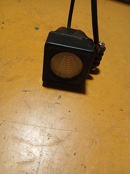 Led lisävalo