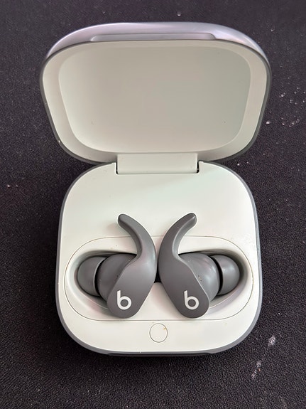 Beats Fit Pro vastamelunappikuulokkeet langattomat harmaat