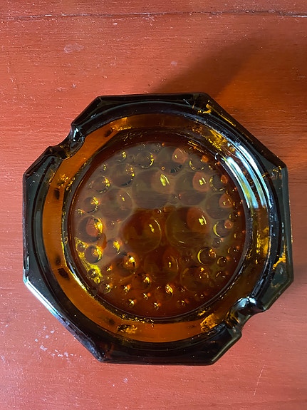Nanny Still: Stella Polaris tuhka-kuppi. En voi lähettää. Vain käteiskauppa.