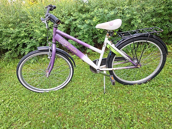 Polkupyörä 24"