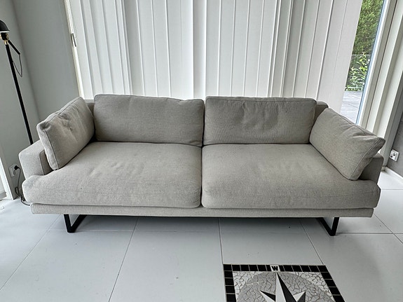 Interface REX 240 cm 3-istuttava sohva – Credo Natural White