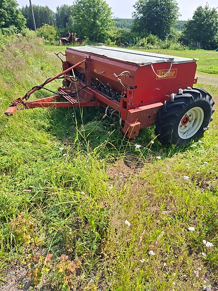 Tume 3,0 m hinattava