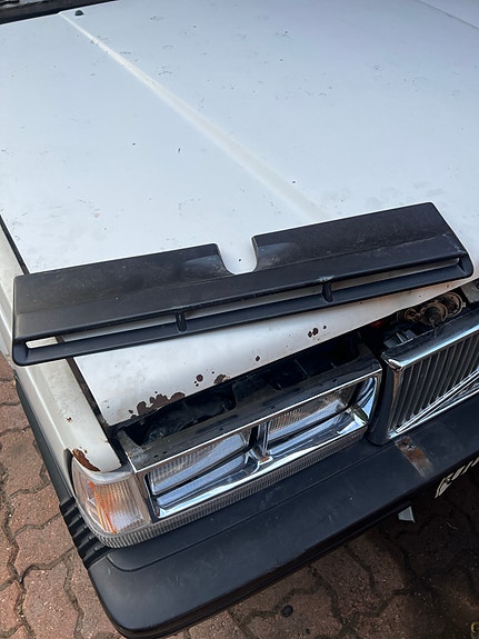 Volvo snowcap