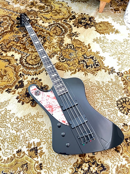 ESP LTD Phoenix-1004 Deluxe BK vasuribasso