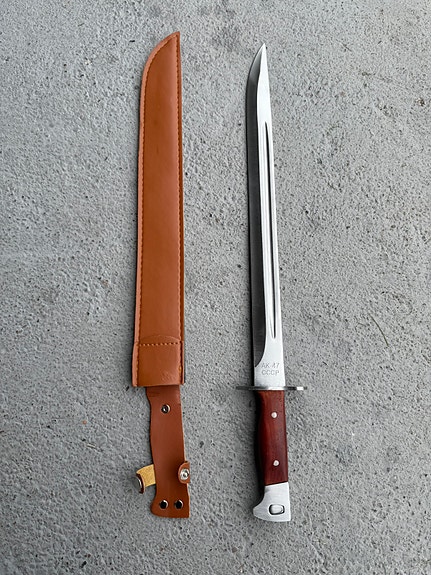 AK-47 pistin