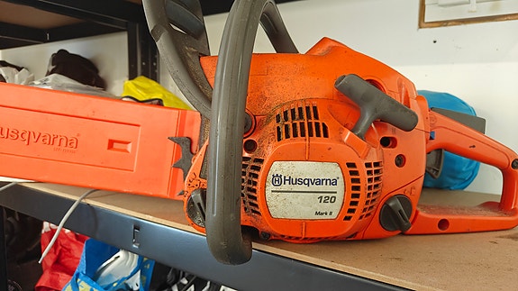 Moottorisaha Husqvarna 120 mark 2