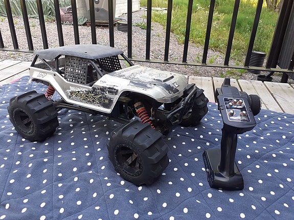 Kyosho kauko-ohjattava auto