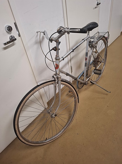 Nopsa miesten 28" retropyörä