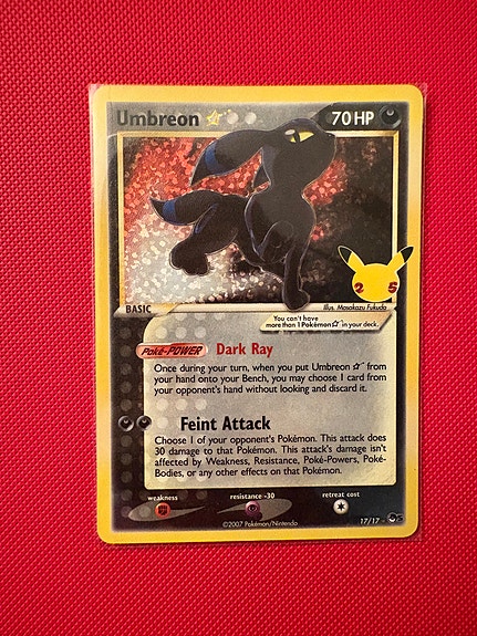 Umbreon Gold Star 17/17  (Pokemon TCG / Celebrations)