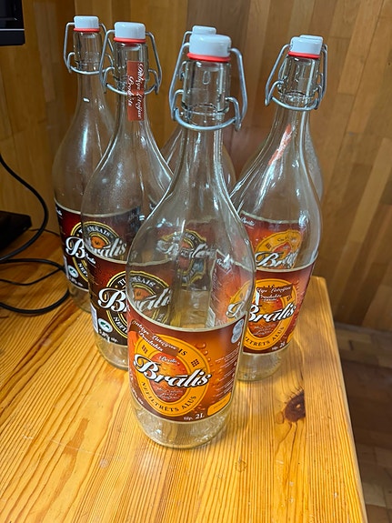 Lasipulloja