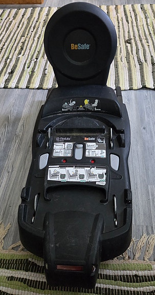 BeSafe iZi Modular i-Size -telakka, isofix
