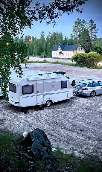 Asuntovaunu vuokralle - kevyt ja näppärä
