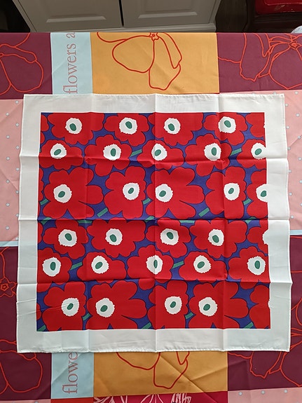 Marimekko Unikko huivi