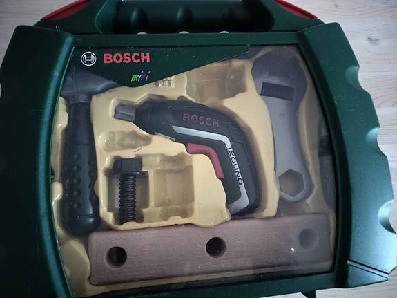 Bosch lasten työkalupakki