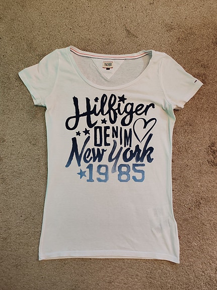 Tommy Hilfiger T-paita