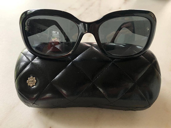 Vintage Chanel aurinkolasit