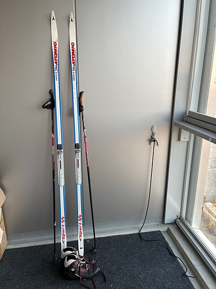 Atomic Sport 44 190 cm hiihtosetti, SNS