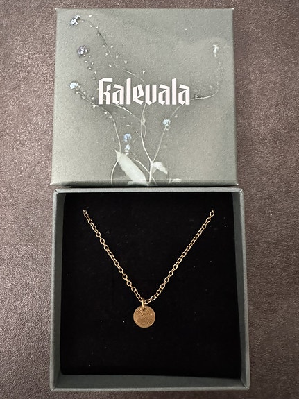 Kalevala Koru Kosmos kaulakoru