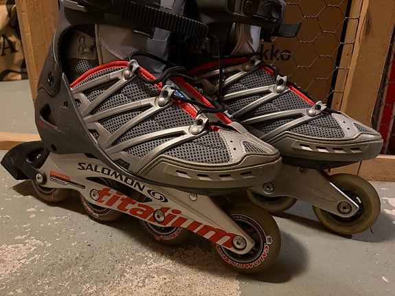 Salomon Titanium rullaluistimet koko 45 harmaa
