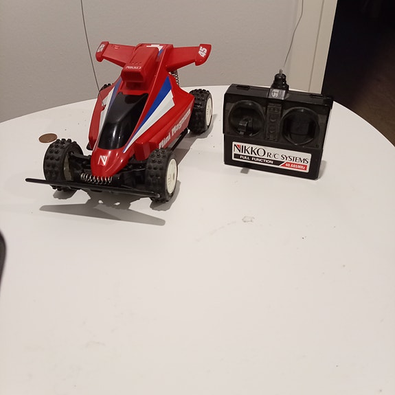 Nikko mini mangum rc auto (vintage)