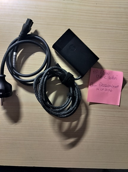 HP 65w USB C laturi/ virtalähde